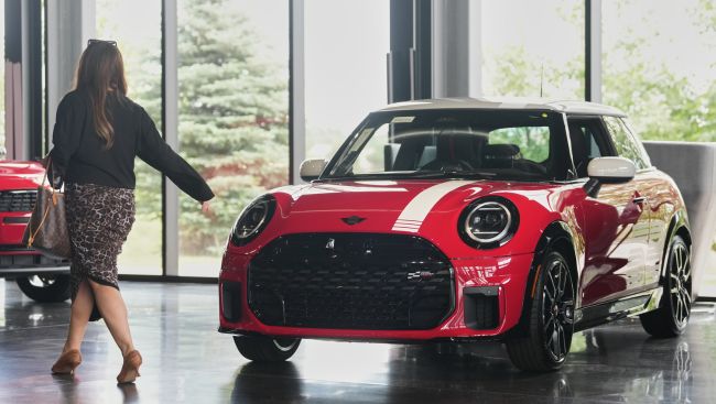 This is how to stretch your new car buying dollars in 2026, according to Edmunds