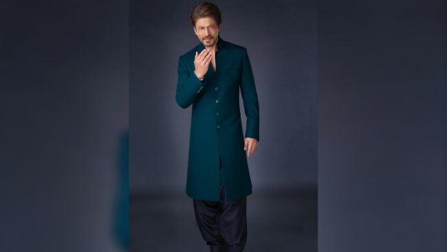 Academy gives hat-tip to Shah Rukh Khan with his iconic speech from 'Om Shanti Om'