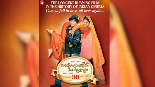 Kajol says 'thank u all for loving it in this phenomenal way' as DDLJ turns 30
