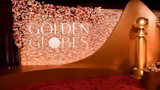 The Latest: Golden Globes kicks off Hollywood's 2026 awards season