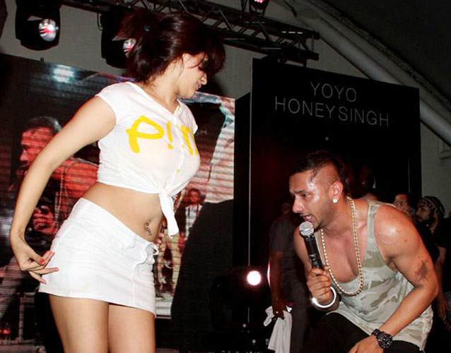 Yo Yo Honey Singh To Create Awareness About Cancer