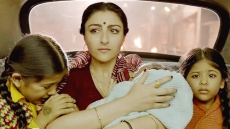 Sharmila Tagore Loved Soha's De-glam Look In '31st October'