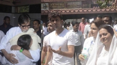 Bollywood Offers Condolences To Aadesh Shrivastava's Family At Funeral