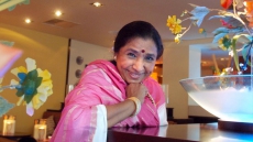 Priyanka Chopra Perfect Choice To Portray Me On Screen: Asha Bhosle