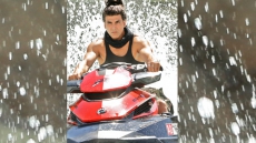 Exclusive First Look Of Akshay Kumar's Cameo In Dishoom