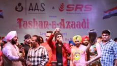 Gippy Grewal Performs For A Cause In Delhi