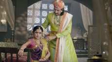 Baahubali 2: Now Sivagami And Kattappa Play A Much-in-love Royal Couple. Watch Video