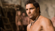 'Hobbit' Actor Manu Bennett Arrested