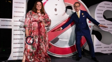 Chris Hemsworth Blew Female 'ghostbusters' Away: Melissa Mccarthy