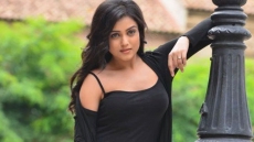 Mishti Excited About 'Great Grand Masti'