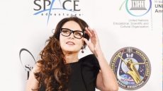 British Singer Sarah Brightman Postpones Space Travel