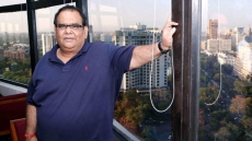 25 Years After 'Roop Ki Rani Choron Ka Raja', Satish Kaushik Says Sorry To Boney Kapoor