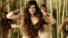 Zareen Khan starts shooting for 'Aksar 2'