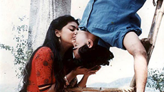 Juhi Chawla Enjoyed Working With Aamir Khan, SRK