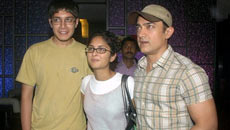 Aamir's Son Junaid Joins Sister Ira's Debut Directorial Play