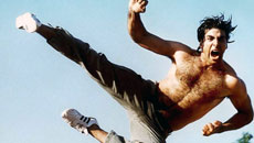 Why Akshay Kumar wants to get bashed up on screen?