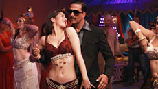 Small stunts can also kill you: Akshay Kumar