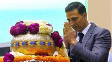 Home Minister Rajnath Sing Hails Akshay For Supporting Indian Soldiers