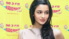 Alia Bhatt Dons Chef's Hat For Farah