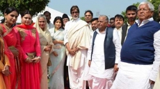 Fans Urge Big B To Not Promote Mulayam Singh Biopic Because His Remarks On Rape Survivors