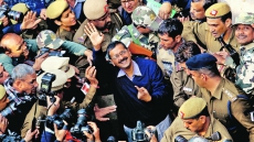 Arvind Kejriwal Again Sings Manna Dey Song