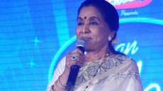 Asha Bhosle turns 81, thanks fans for support