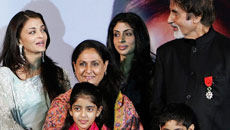 Take A Look At 'Big B And The Bachchan Bunch'