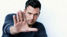 Wife keeps Ben Affleck 'calm'