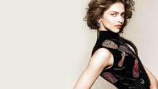 Deepika Padukone Visits Kolkata After Piku's Success