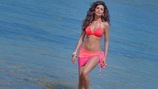 Outsider In Bollywood Needs Patience Over Talent: Esha Gupta