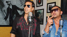 Honey Singh offers bonanza for Akshay's 'Shaukeen'