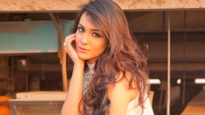 Humaima proud of romantic scenes in 'Raja Natwarlal'