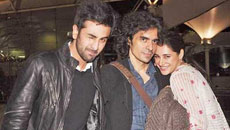 Irshad Kamil's Book Of Poems Released By Ranbir, Imtiaz