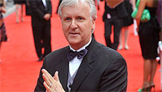 James Cameron sued over 'Titanic 3D'