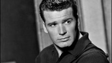 Legendary actor James Garner dead