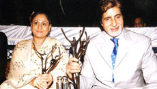 Jaya Bachchan, Akhilesh woo voters