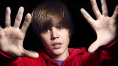 Bieber ordered to appear in Argentine court