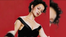 Kangana Ranaut marks 20 years in the showbiz by sharing glimpses of her first portfolio