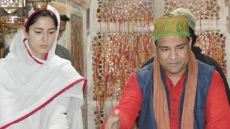 Katrina Kaif Visits Salim Chishti Dargah