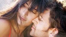 Hrithik-Katrina go 'Bang Bang' in Abu Dhabi