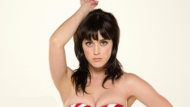 Katy Perry - believer in angels and aliens