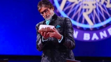 Big B swings between 'Yudh', 'KBC'
