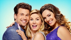 Kelly Brook Kisses Elisha Cuthbert In Upcoming Episode Of One Big Happy