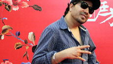 Mika sings title track of 'Mission Sapne' for free