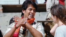 Leaked 'Mohalla Assi' Trailer Uncensored, Says Ravi Kishan