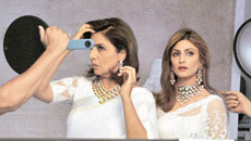 Ranbir Kapoor Prefers 'Laddoo' Over Shutterbug