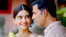 Meet Akshay Kumar's Hu Ba Hu Sonam Kapoor In The Latest Song Of PadMan