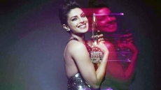 'Desi Girl' Priyanka Chopra Celebrates Padma Shri Honour With Mother In Montreal