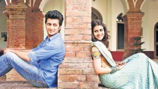 'Yellow' bags 3 National Awards, B-Town cheers for Riteish