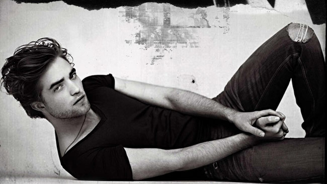 Robert Pattinson homeless again